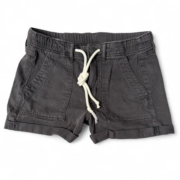 Women’s American Eagle Gray Shorts. Size 4 - Picture 1 of 5